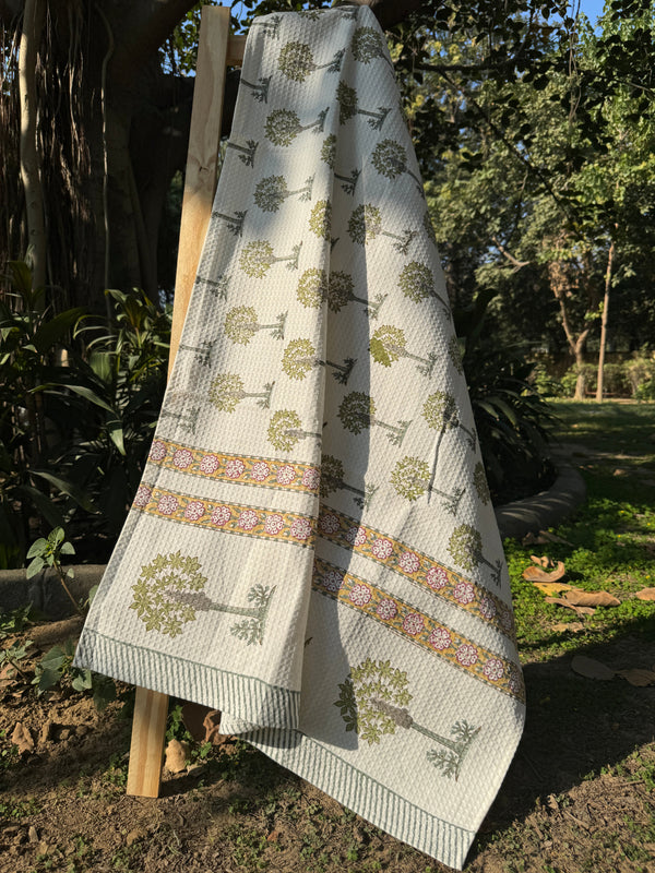 Palm Body Towel - The Decor Central